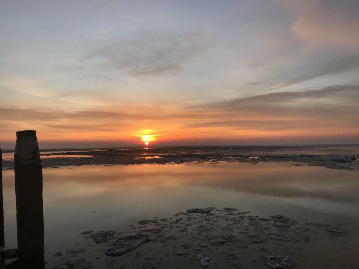 Strandlogement Om De Noord Schiermonnikoog Esterno foto