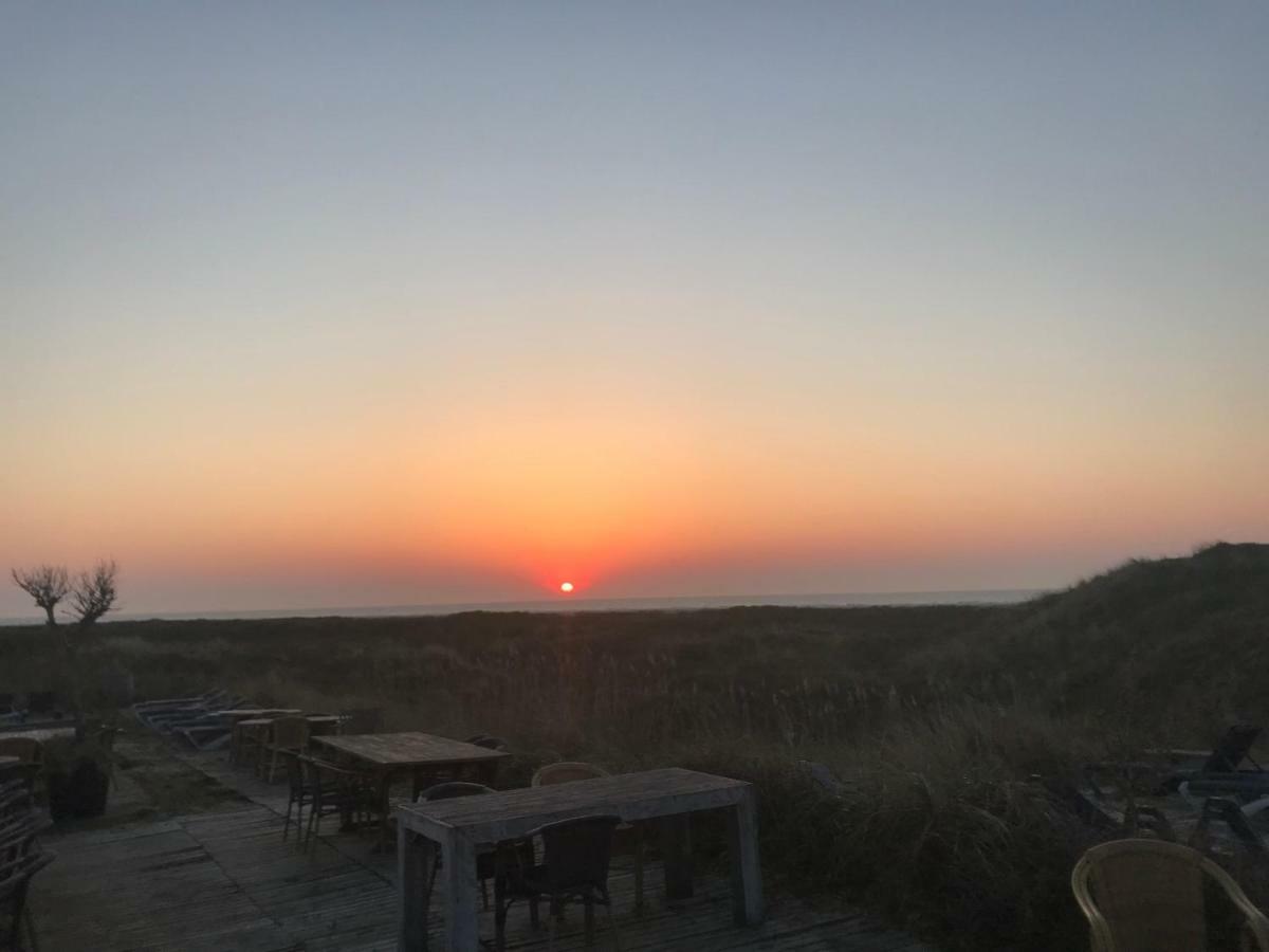 Strandlogement Om De Noord Schiermonnikoog Esterno foto