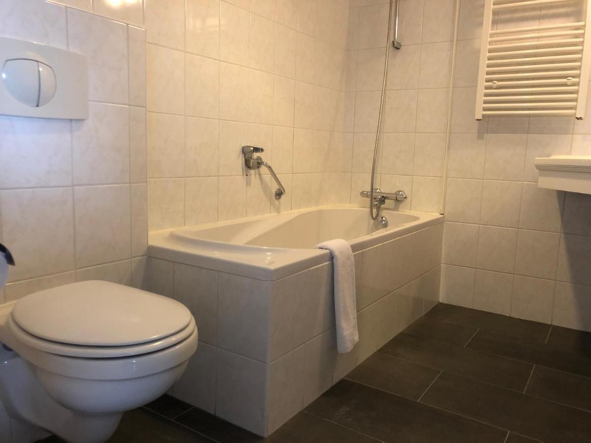 Strandlogement Om De Noord Schiermonnikoog Esterno foto