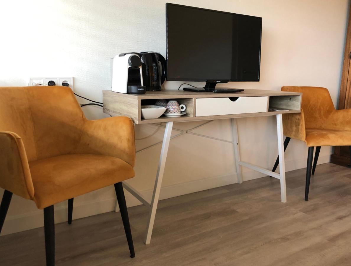 Strandlogement Om De Noord Schiermonnikoog Esterno foto